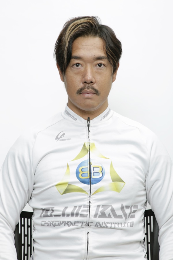 小川勇介